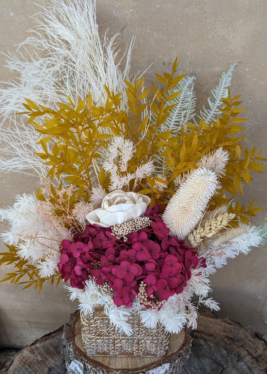 Large Dried Flower Arrangements